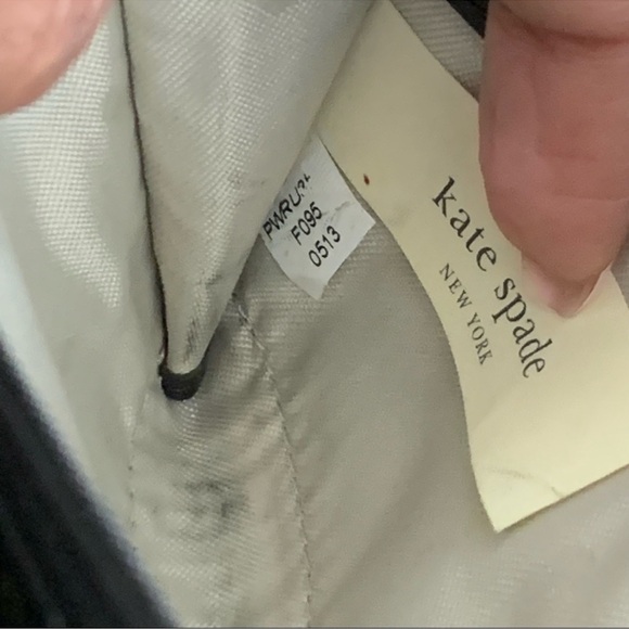 Kate Spade Black Leather Bow Zip Wallet - Picture 7 of 10